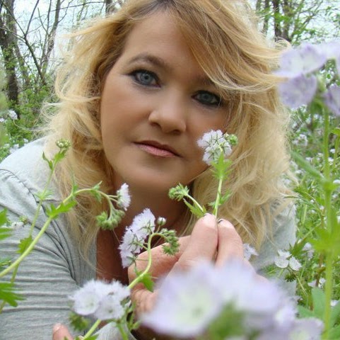 Cynthia Reynolds Photo 42
