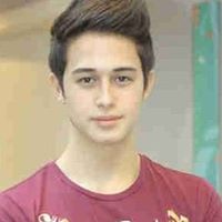 Eric Robles Photo 19