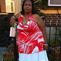 Christine Squires Photo 37
