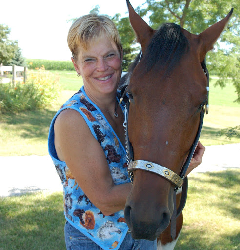 Julie Parks Photo 33
