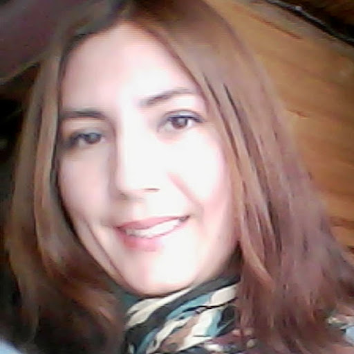 Angela Espinosa Photo 15