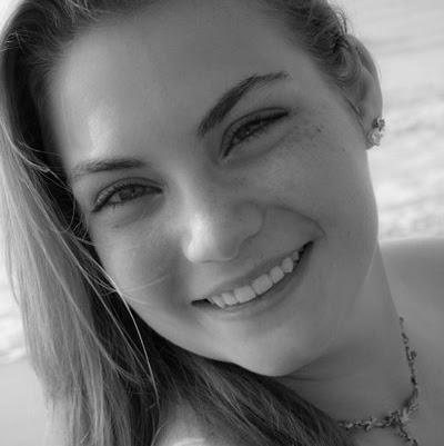 Michelle Beck Photo 14