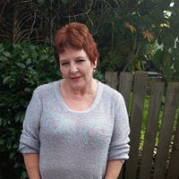 Christine Collings Photo 7