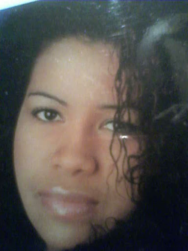 Elizabeth Marmolejo Photo 12