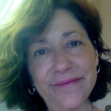 Carol Maxwell Photo 14