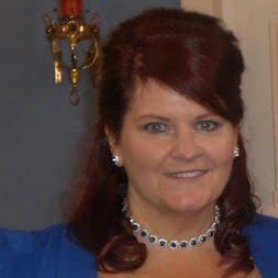 Mary Cassidy Photo 32