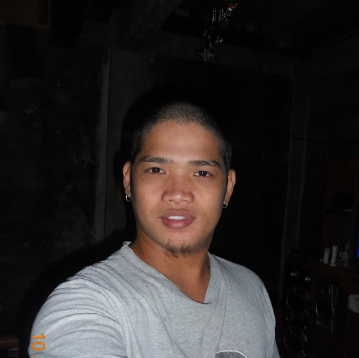 Julie Beltran Photo 8