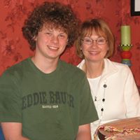 Lois Bradshaw Photo 13
