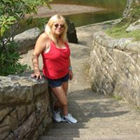 Mitzi Robbins Photo 10