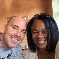 Lisa Skaggs Photo 31