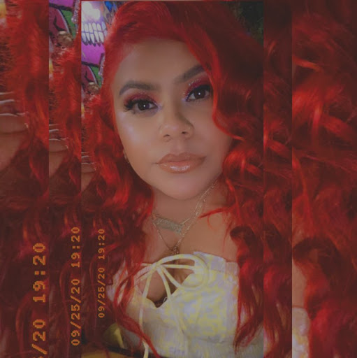 Gloria Gonzalez Photo 32