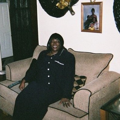 Alicia Sims Photo 38