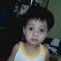 Christopher Flores Photo 24