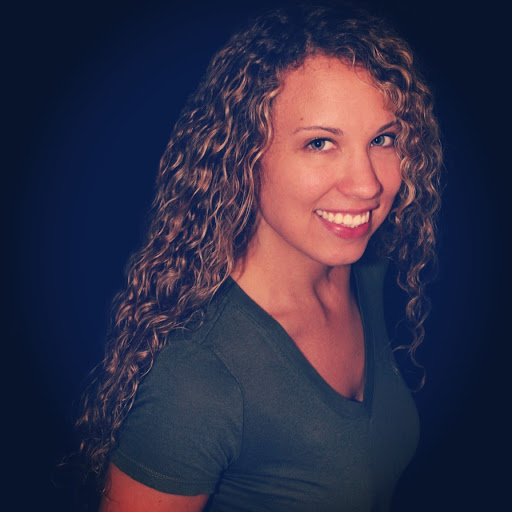 Annie Hendricks Photo 5