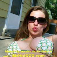 April Preston Photo 14