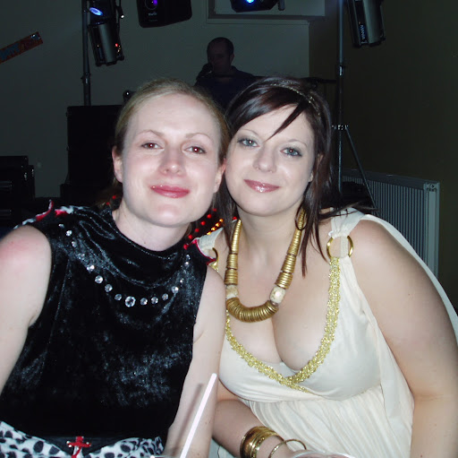 Samantha Derrick Photo 3