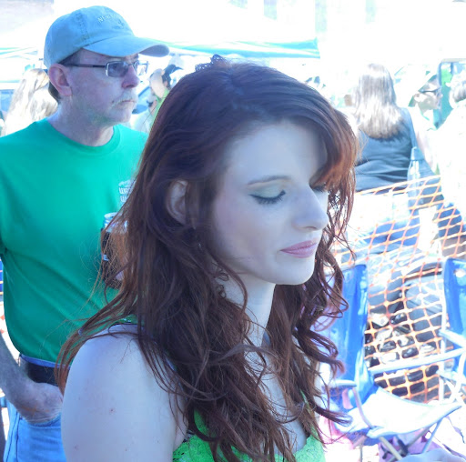 Heather Ledford Photo 27