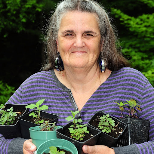 Gloria Marshall Photo 36