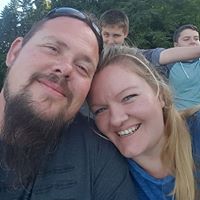 April Gleason Photo 20