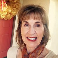 Marcella Murphy Photo 24