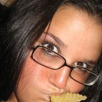 Samantha Swift Photo 14