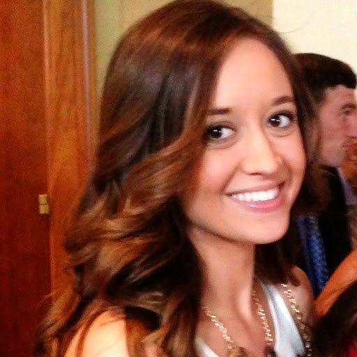 Anna Parks Photo 35
