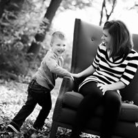 Nicole Miles Photo 30