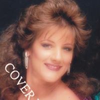 Renee Robertson Photo 16