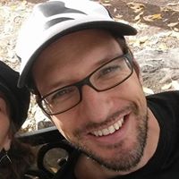 Garth Reynolds Photo 14