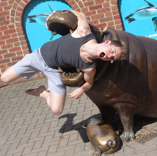 Laurence Morgan Photo 16