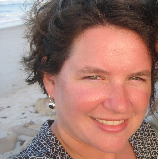 Christina Garrett Photo 17