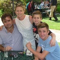 Joanne Thompson Photo 22