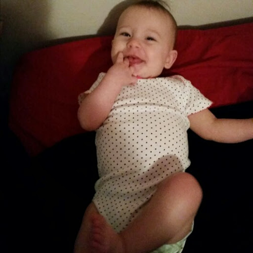 Michelle Keating Photo 7