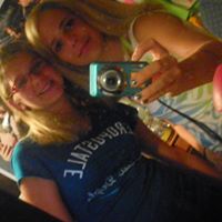 Rebecca Collins Photo 7