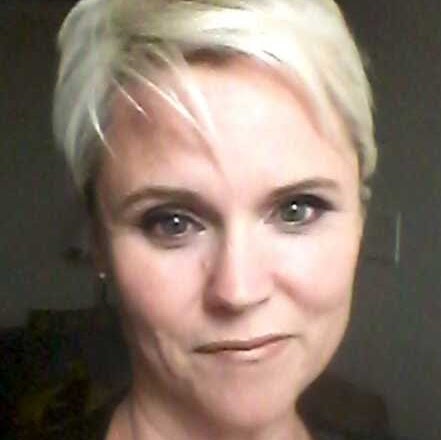 Cynthia Snow Photo 14