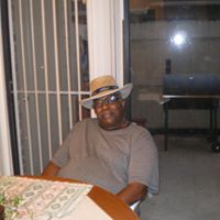 Robert Noble Photo 33
