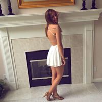 Elizabeth Kuhn Photo 23