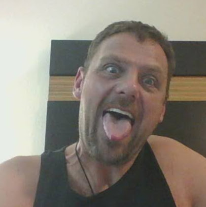 Raymond Martin Photo 16