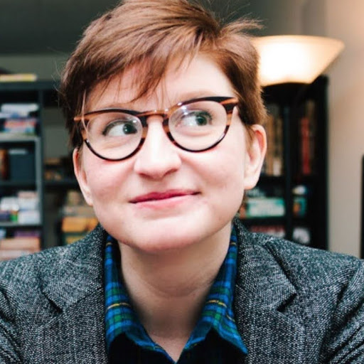 Angela Webber Photo 34