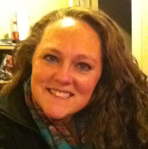 Katherine Holmes Photo 11