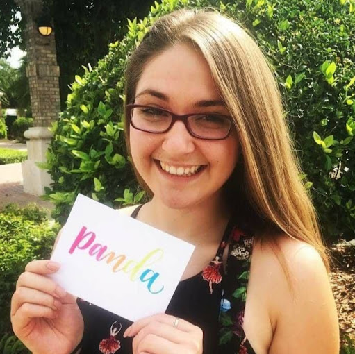 Amanda Snyder Photo 31