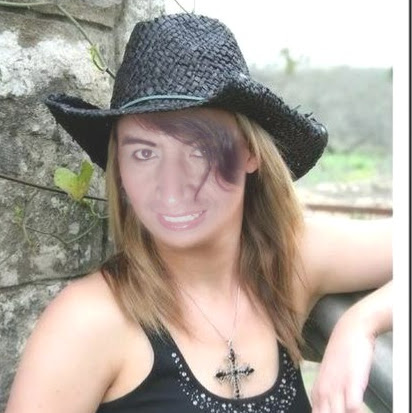 Claudia Sanchez Photo 28 Claudia Sanchez Photo 28