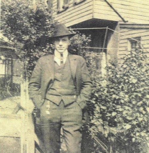 William Aaron Photo 30