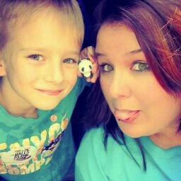 Nicole Carr Photo 12