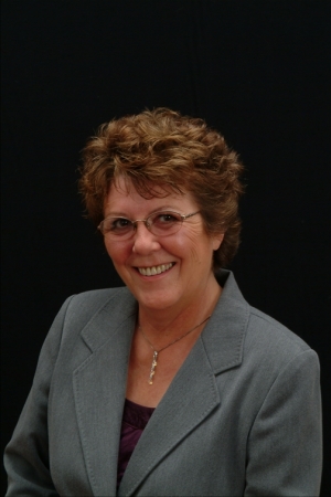 Joyce Stevens Photo 34