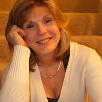 Barbara Wingate Photo 14