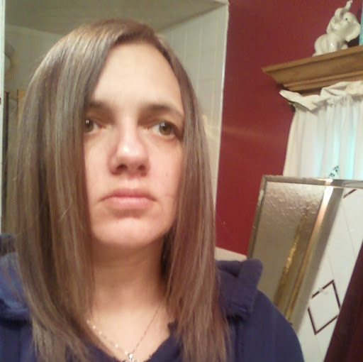 Laura Hager Photo 31