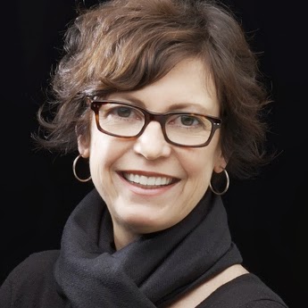 Jennifer Redmond Photo 24