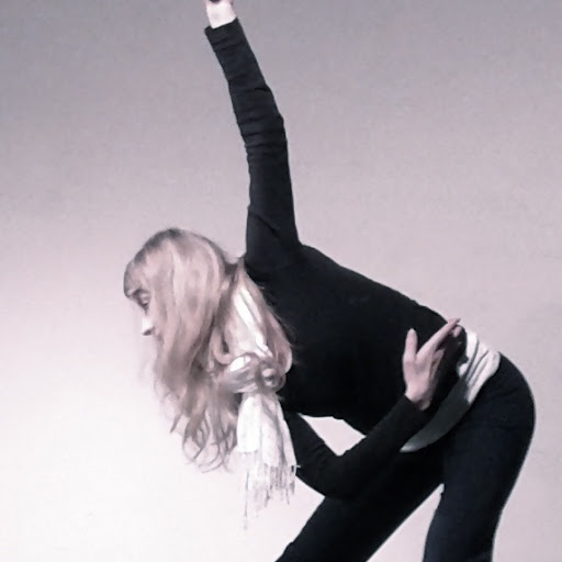 Jennifer Mellor Photo 19