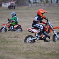 Robert Sterling Photo 27